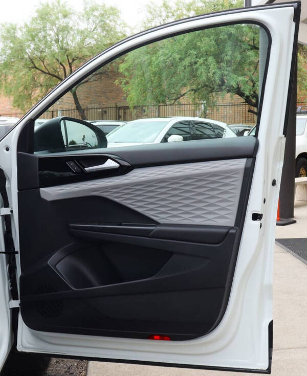 2022 Volkswagen Taos S