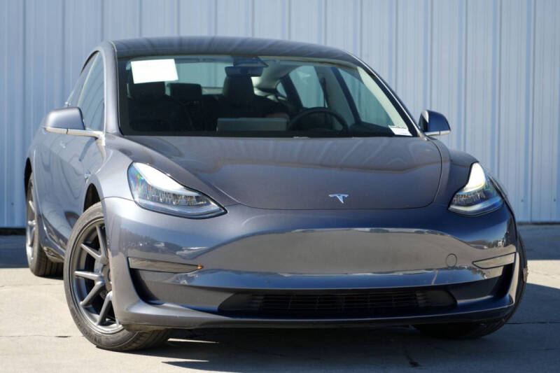 2020 Tesla Model 3 Standard Range Plus