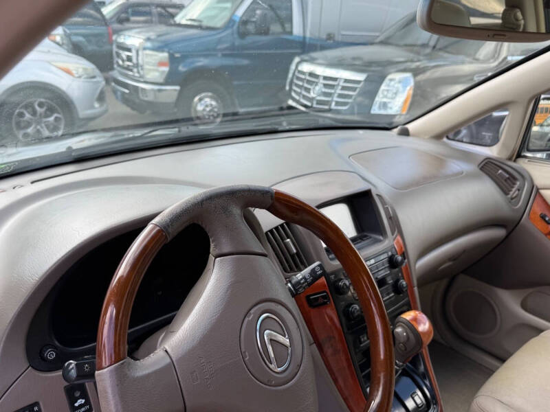 2003 Lexus RX 300