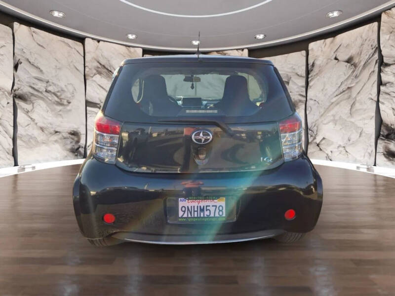 2013 Scion iQ