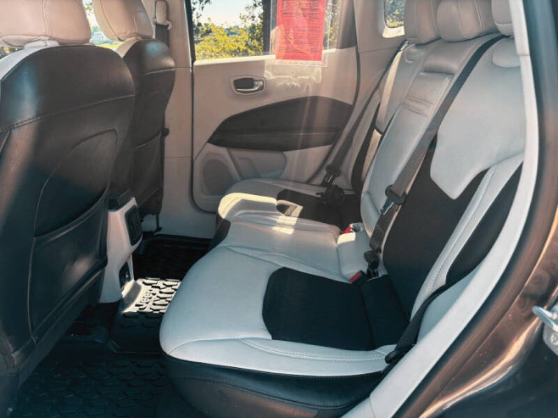 2018 Jeep Compass Latitude