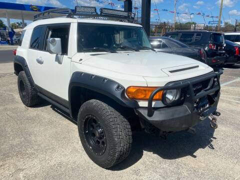 2012 Toyota FJ Cruiser for sale at Gus's Used Auto Sales in Detroit MI