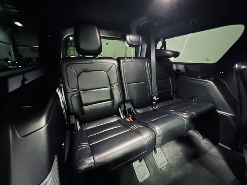 2021 Lincoln Navigator L Reserve