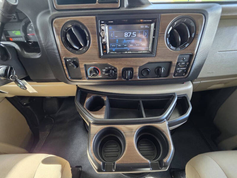2020 Thor Motor Coach Chateau