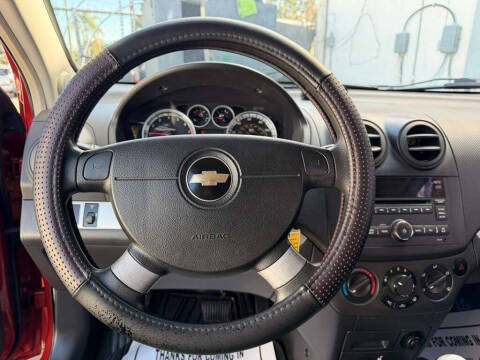 2011 Chevrolet Aveo LT