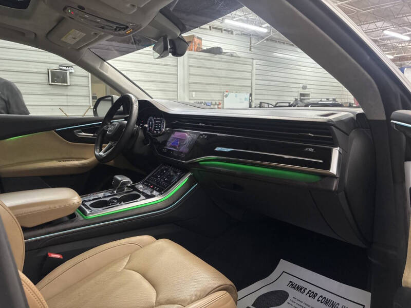 2019 Audi Q8 quattro Prestige 55 TFSI