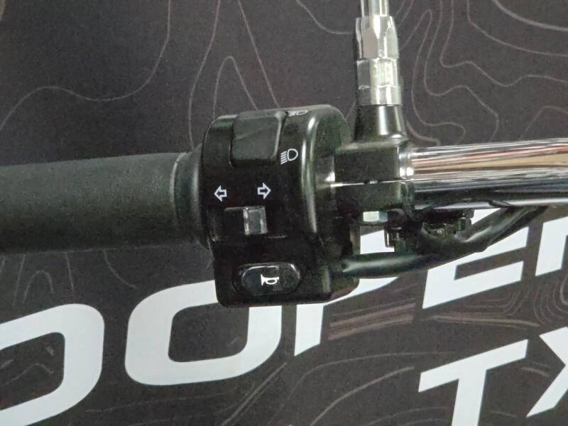 2024 Kawasaki Vulcan 900 Classic