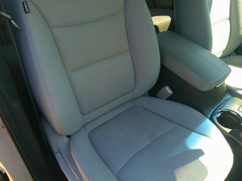 2011 Kia Sorento LX