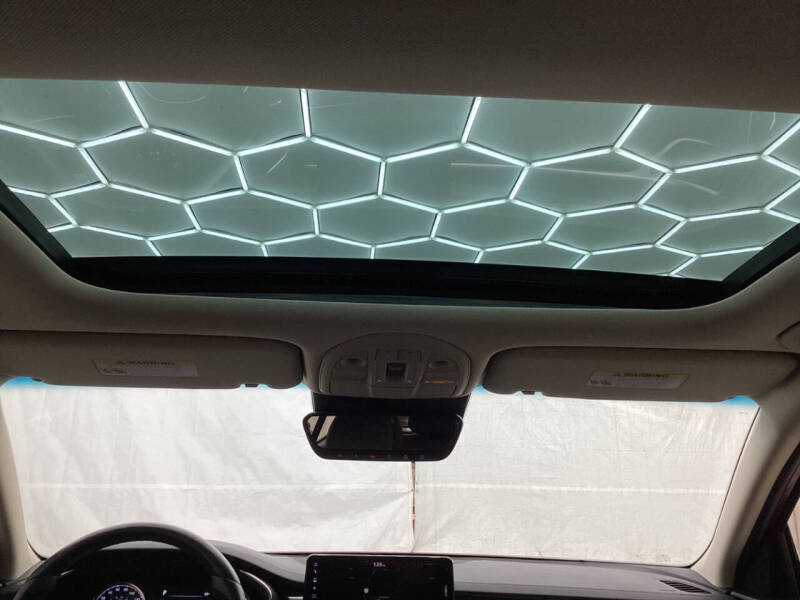 2022 Genesis G70 2.0T