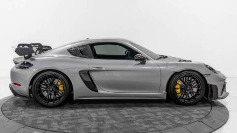 2023 Porsche 718 Cayman GT4 RS