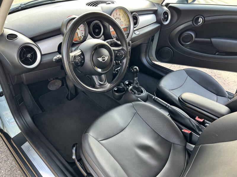 2013 MINI Hardtop Cooper