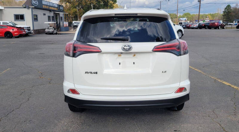 2018 Toyota RAV4 LE