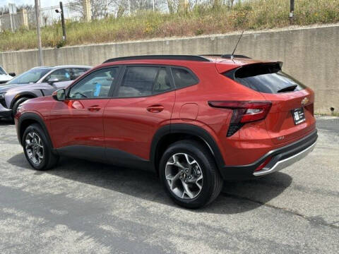 2024 Chevrolet Trax LT