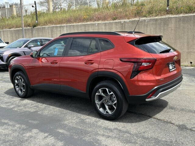 2024 Chevrolet Trax LT