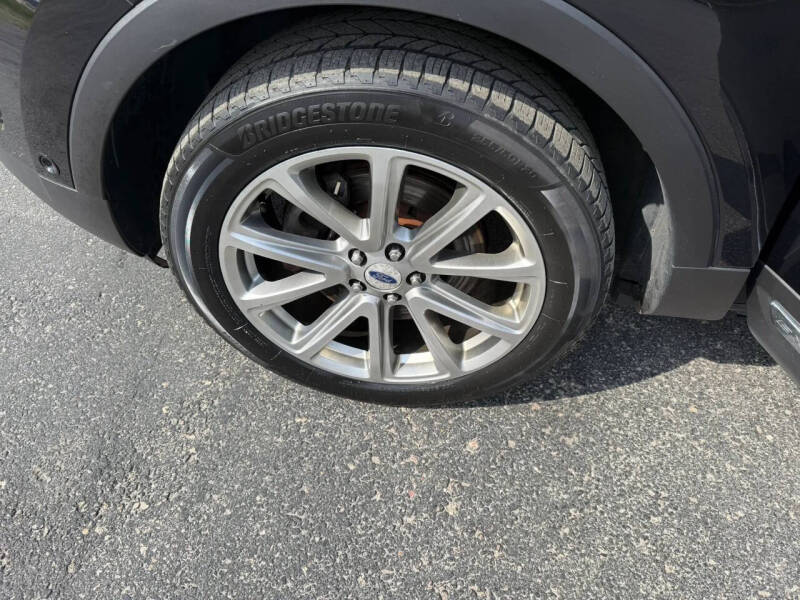 2017 Ford Explorer Limited - Photo 30