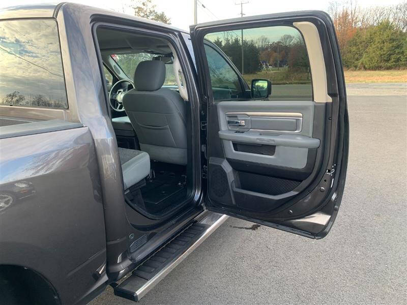 2016 RAM 1500 Big Horn