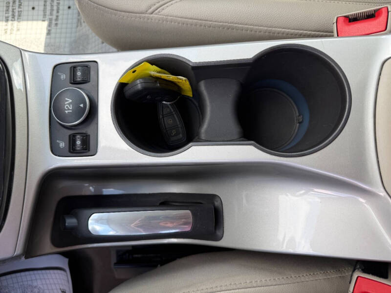 2013 Ford C-MAX Hybrid SEL