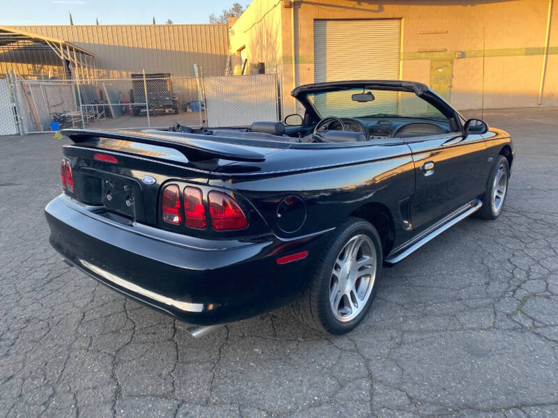 1997 Ford Mustang GT