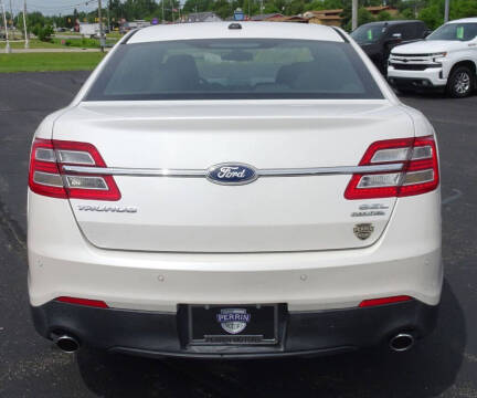 2013 Ford Taurus SEL