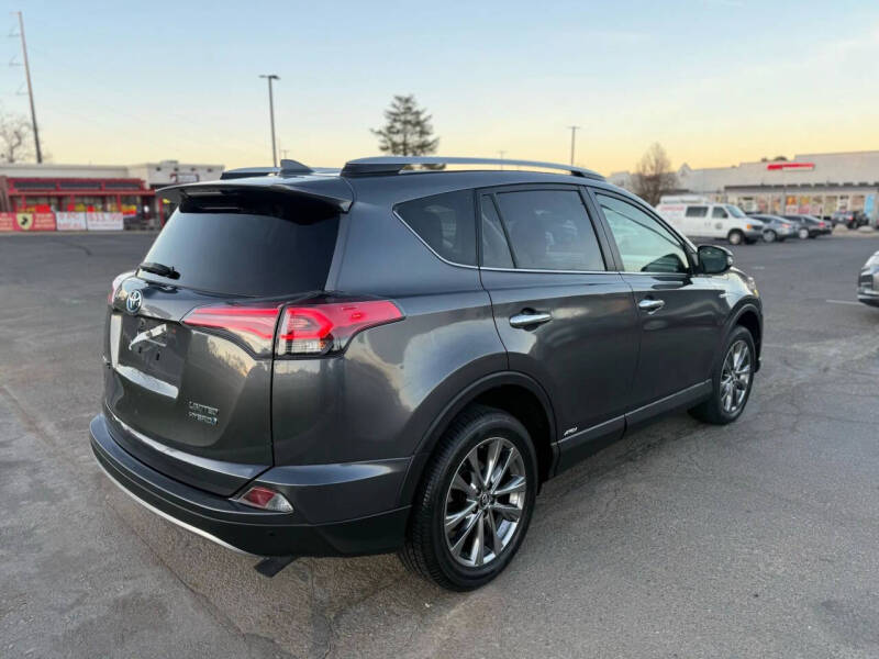 2018 Toyota RAV4 Hybrid Limited