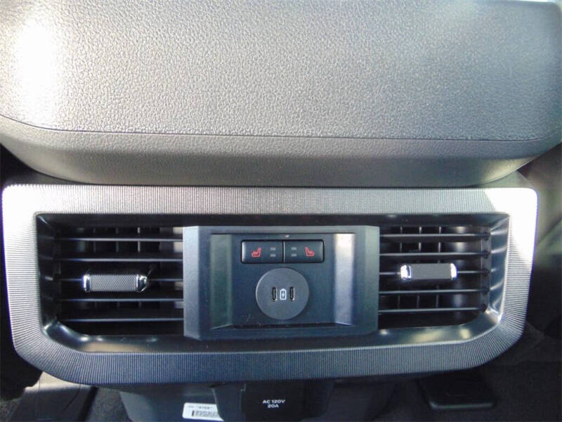 2026 Ford F-350 Super Duty Platinum