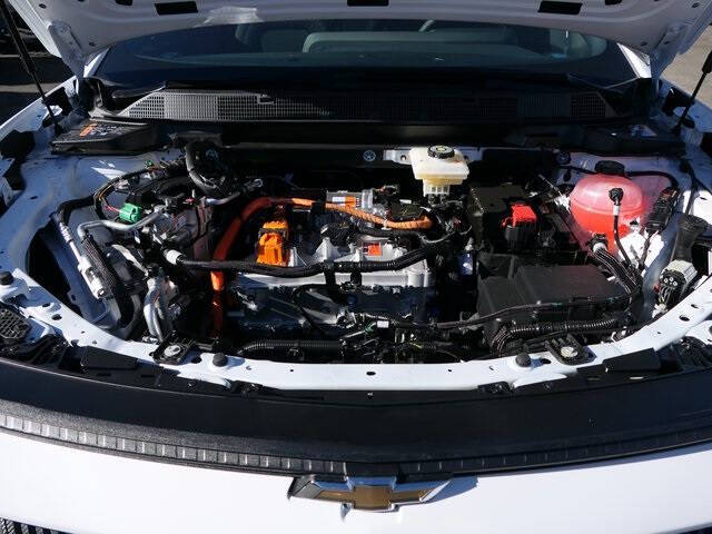 2026 Chevrolet Equinox EV LT 1