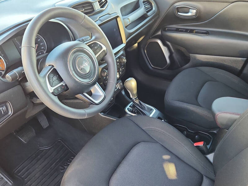 2023 Jeep Renegade Latitude