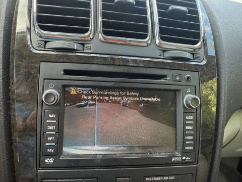 2011 GMC Acadia Denali
