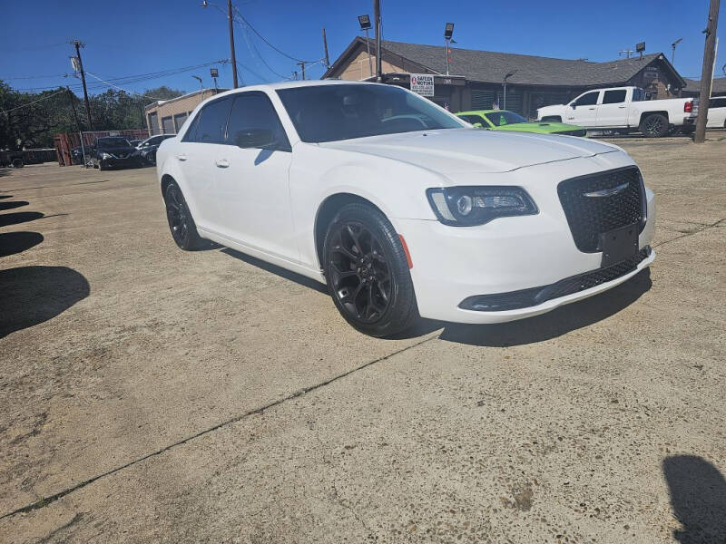 2019 Chrysler 300 for sale at Safeen Motors in Garland TX