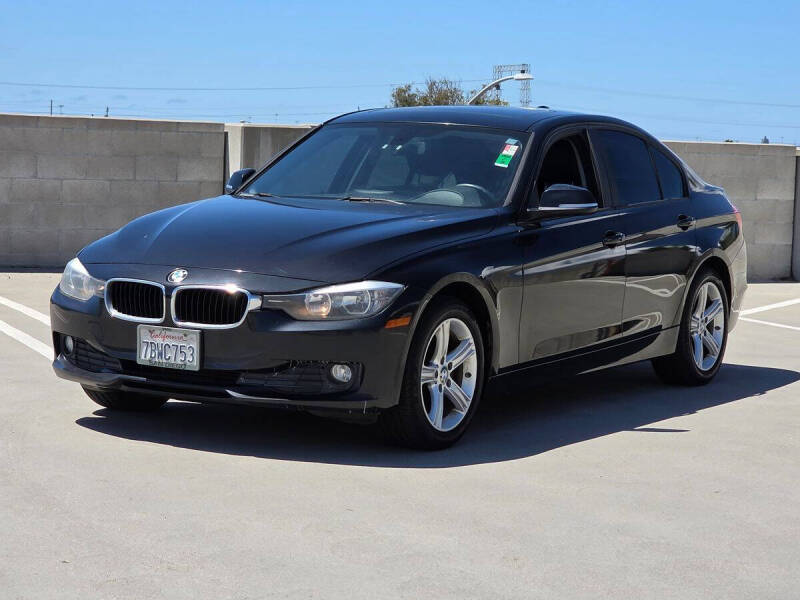2013 BMW 3 Series 320i