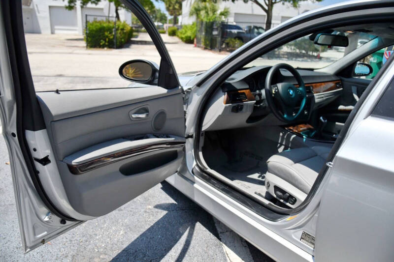2006 BMW 3 Series 325i