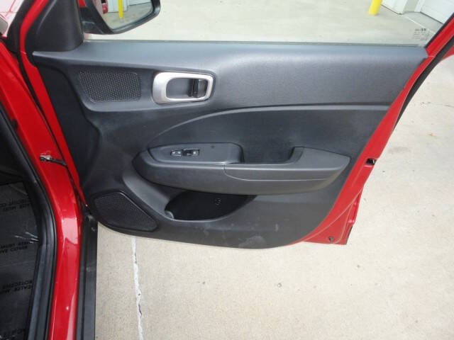 2023 Hyundai Venue SE