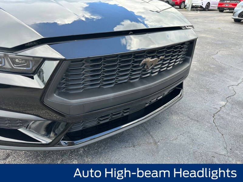 2025 Ford Mustang EcoBoost Premium