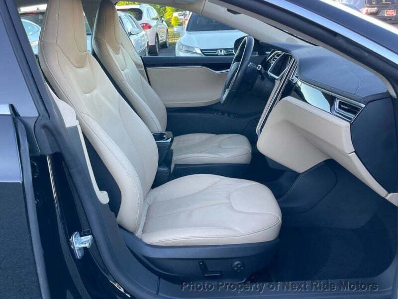 2013 Tesla Model S Performance