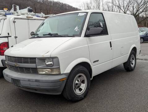 2001 Chevrolet Astro for sale at Seibel's Auto Warehouse in Freeport PA
