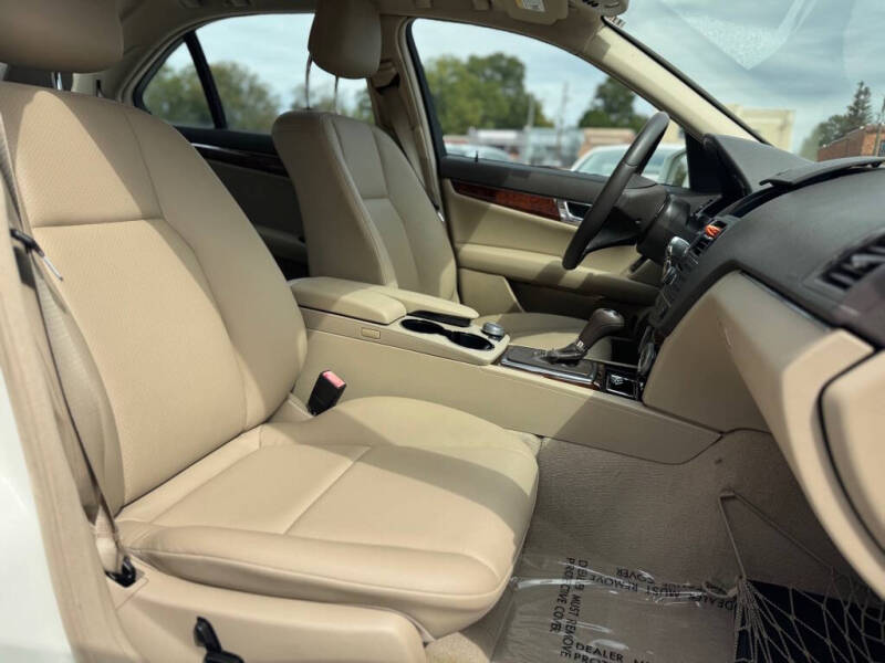 2011 Mercedes-Benz C-Class