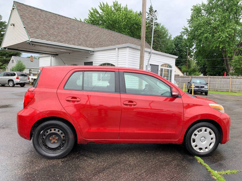 2008 Scion xD