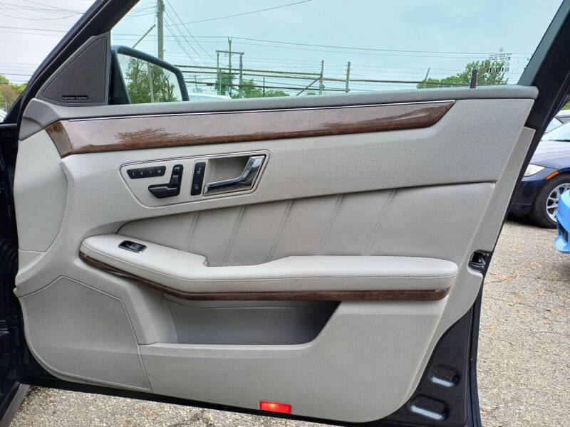 2011 Mercedes-Benz E-Class