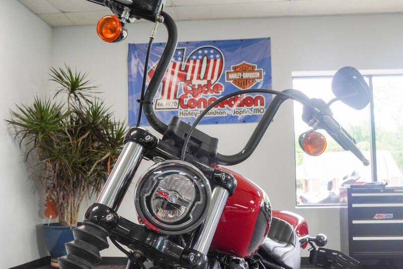 2022 Harley-Davidson Street Bob 114
