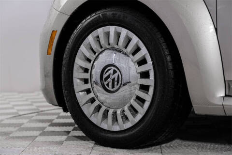 2016 Volkswagen Beetle 1.8T SE