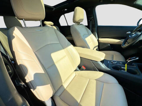 2024 Cadillac XT4 Luxury