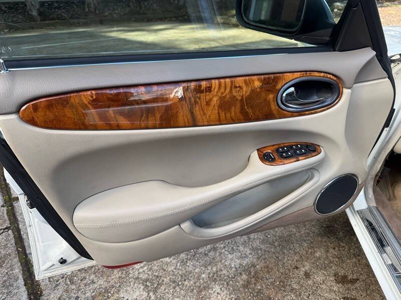 2000 Jaguar XJ-Series XJ8