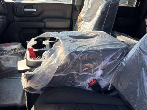 2025 GMC Sierra 3500HD CC Pro