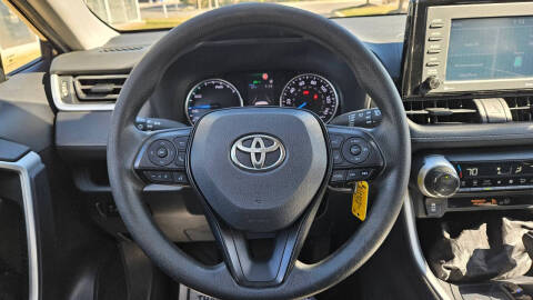 2021 Toyota RAV4 Hybrid LE