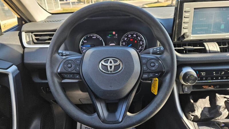 2021 Toyota RAV4 Hybrid LE