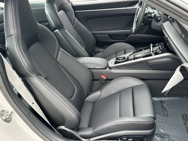 2026 Porsche 911 Carrera