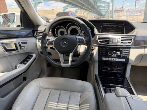2014 Mercedes-Benz E-Class E 550 4MATIC
