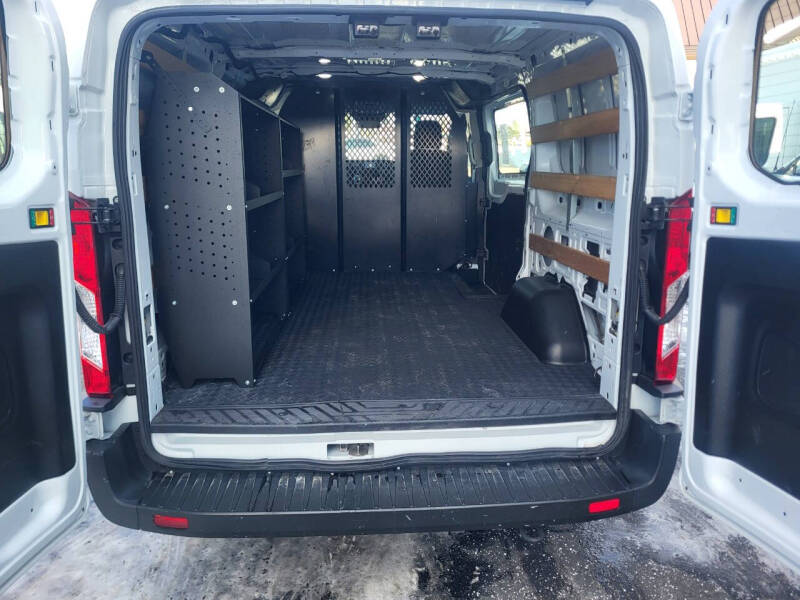 2023 Ford Transit 250