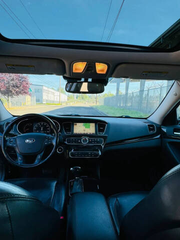 2014 Kia Cadenza Premium