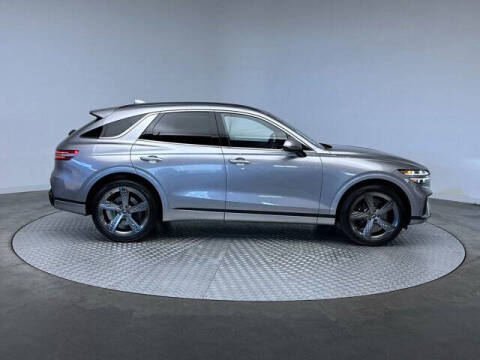 2023 Genesis GV70 2.5T Standard